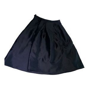 Talbots Petites Pure Silk Black  Women’s Skirt Size 2